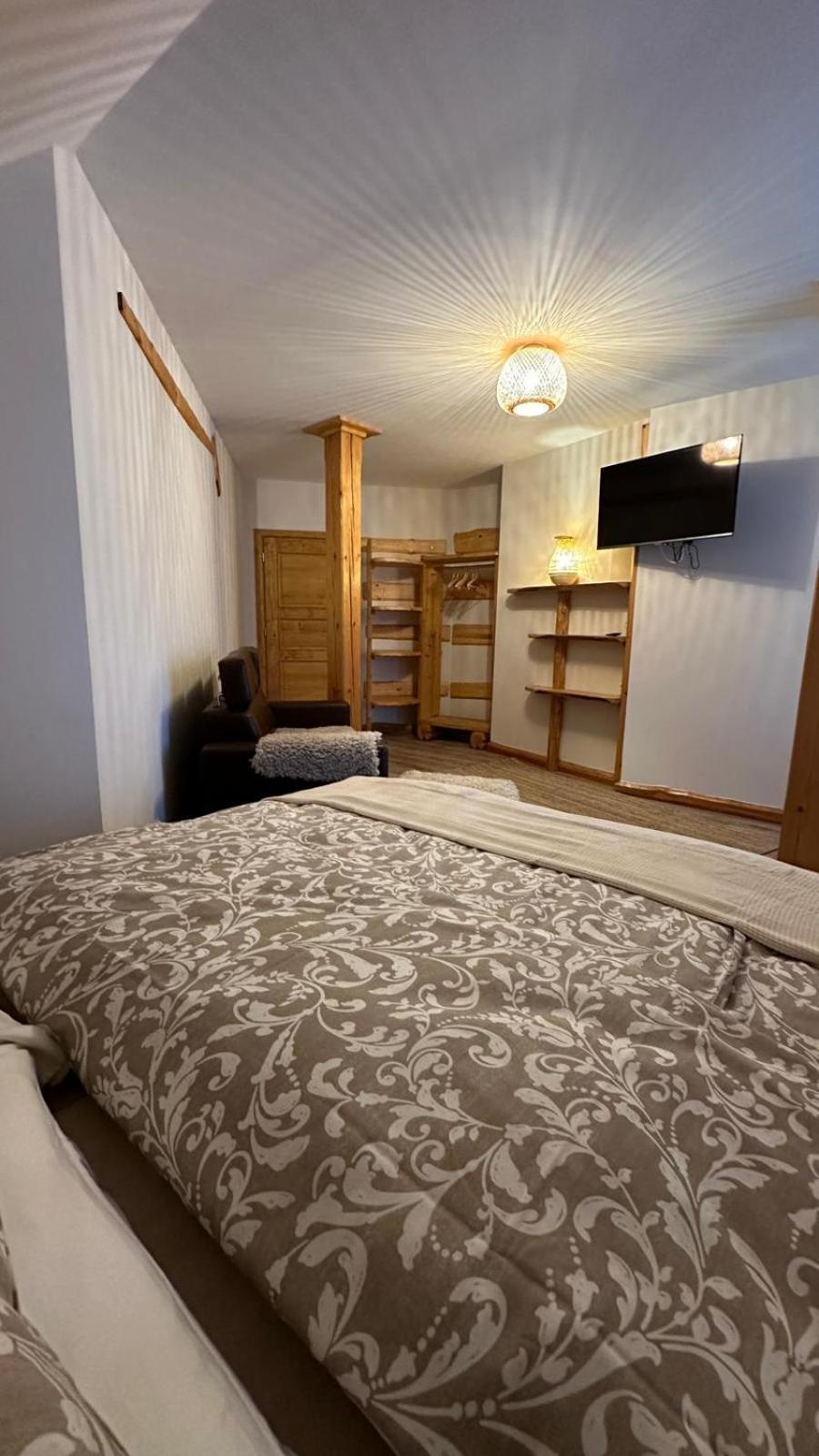 Zlota 1 Hotel Устрон Екстериор снимка