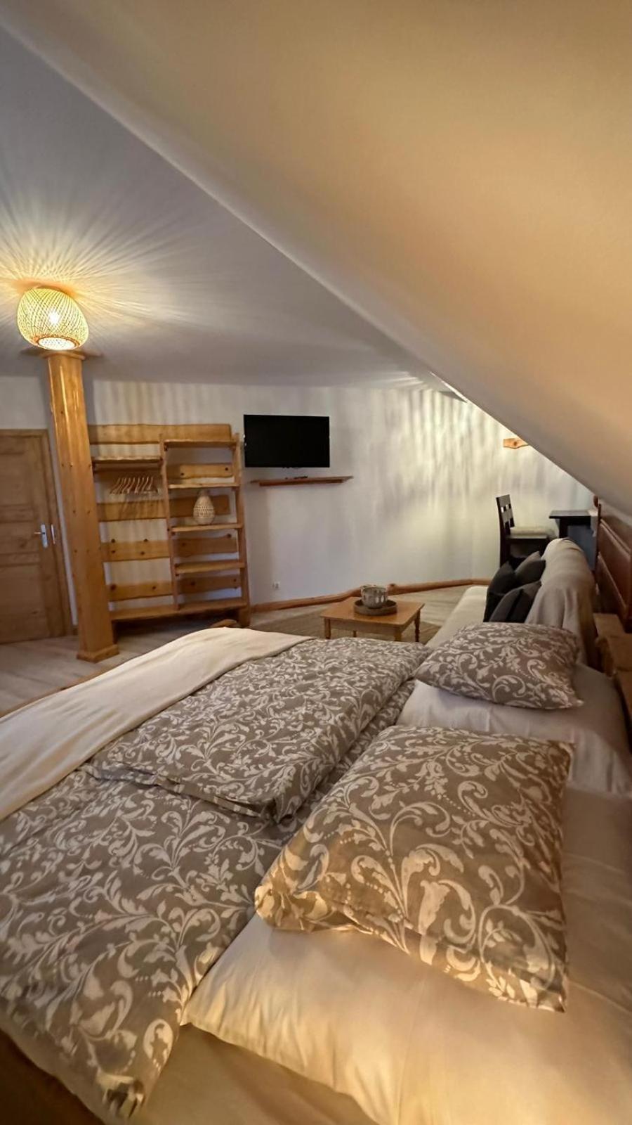 Zlota 1 Hotel Устрон Екстериор снимка